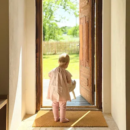 Stodola Pod Lasem Kuchary Zydowskie