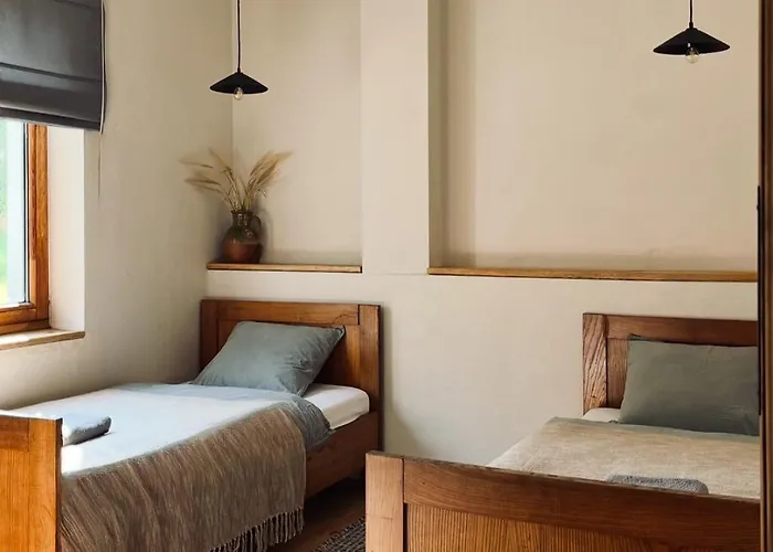 Stodoła Pod Lasem Kuchary Zydowskie